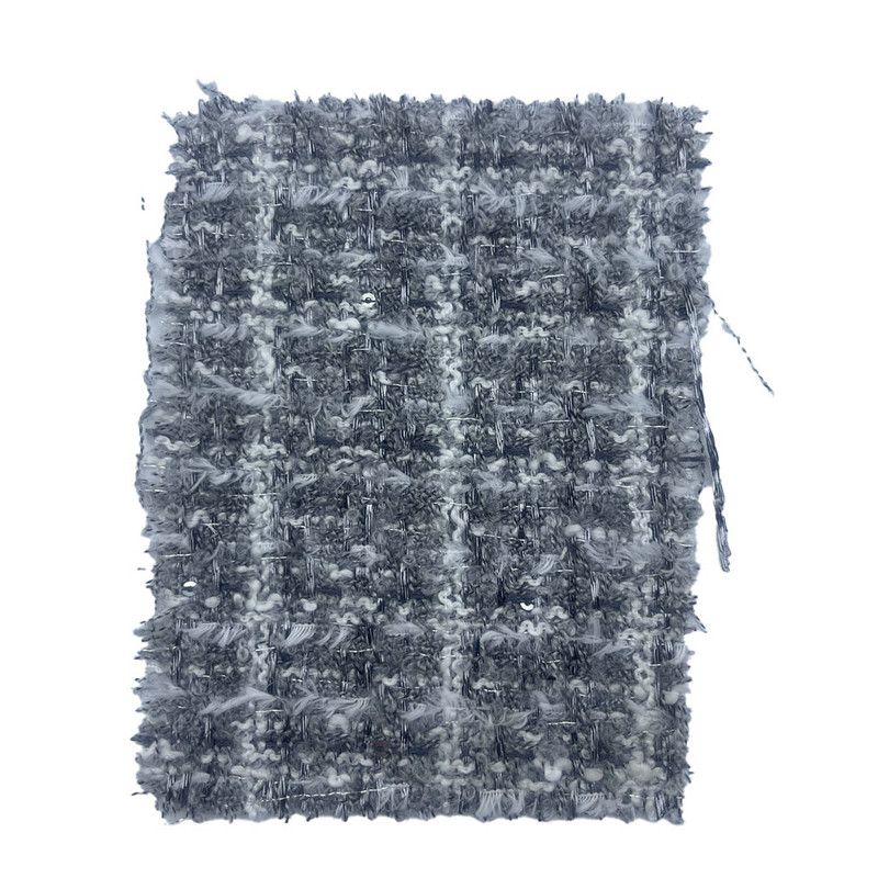 Sivé kockované tvídové tkaniny s jemnou textúrou pre dámske odevy 23503